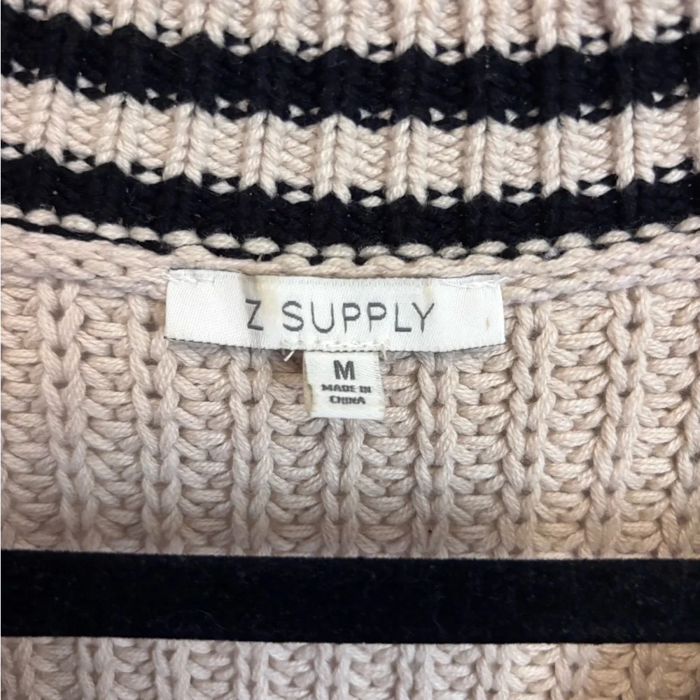 Z SUPPLY Hunter Varsity Chunky Knit Sweater - Beige & Black, size Medium - Picture 4 of 6
